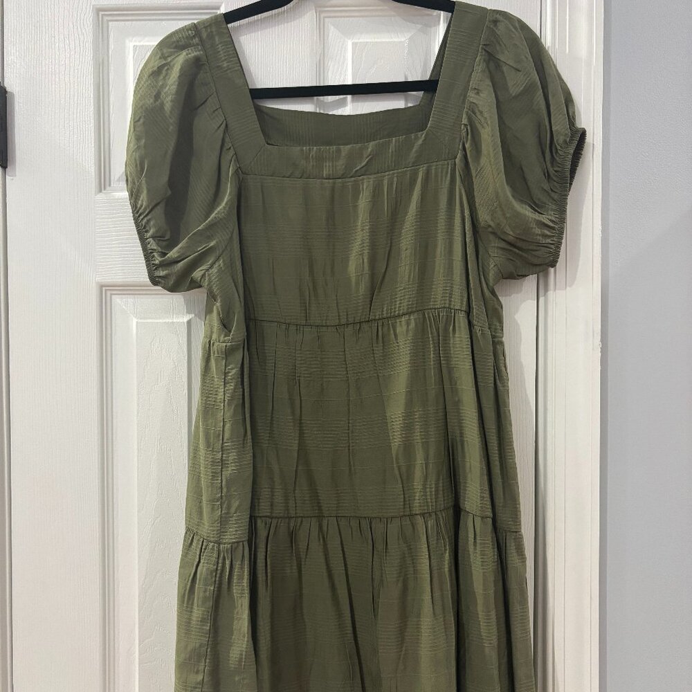 Forest Green medium sized dress from Speechless
